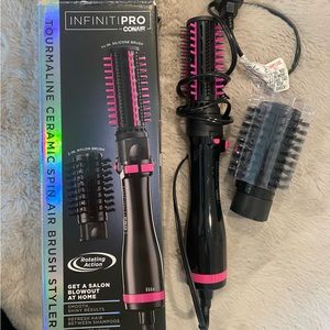 Conair
Infiniti Pro by Conair Tourmaline Ceramic Spin Air Brush Styler